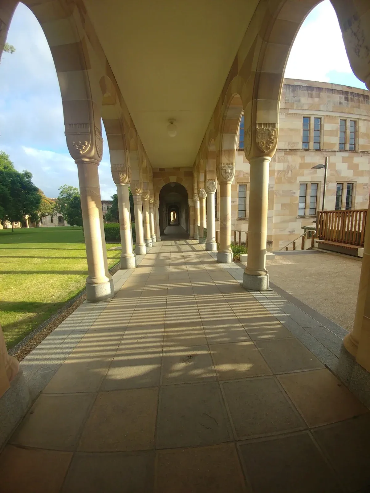Universidade de Queensland, Janeiro de 2019