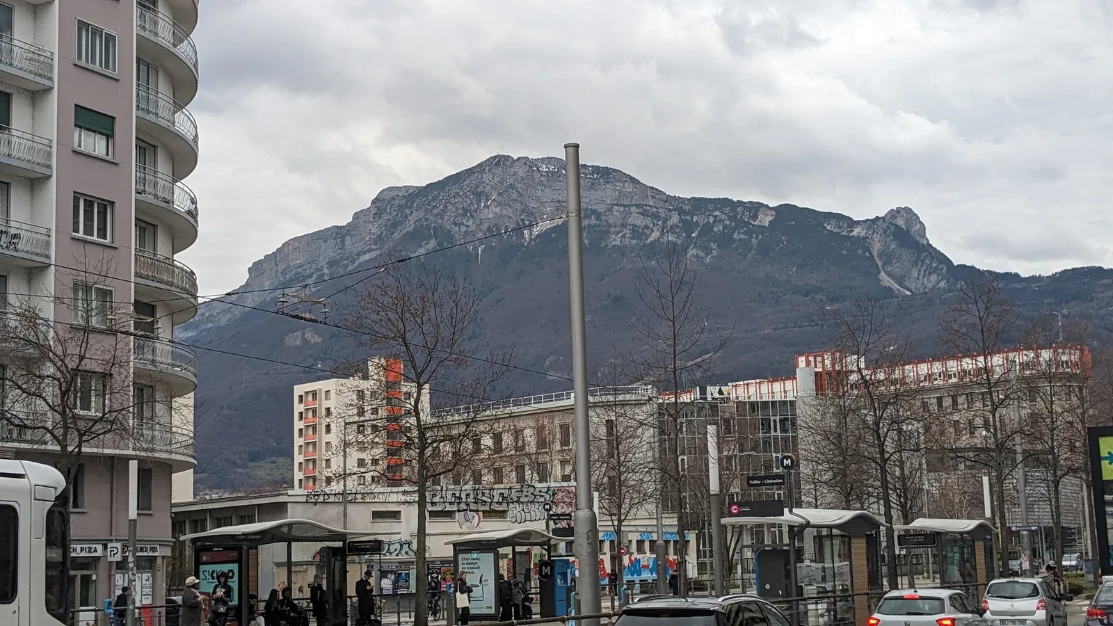 Grenoble, Março de 2023